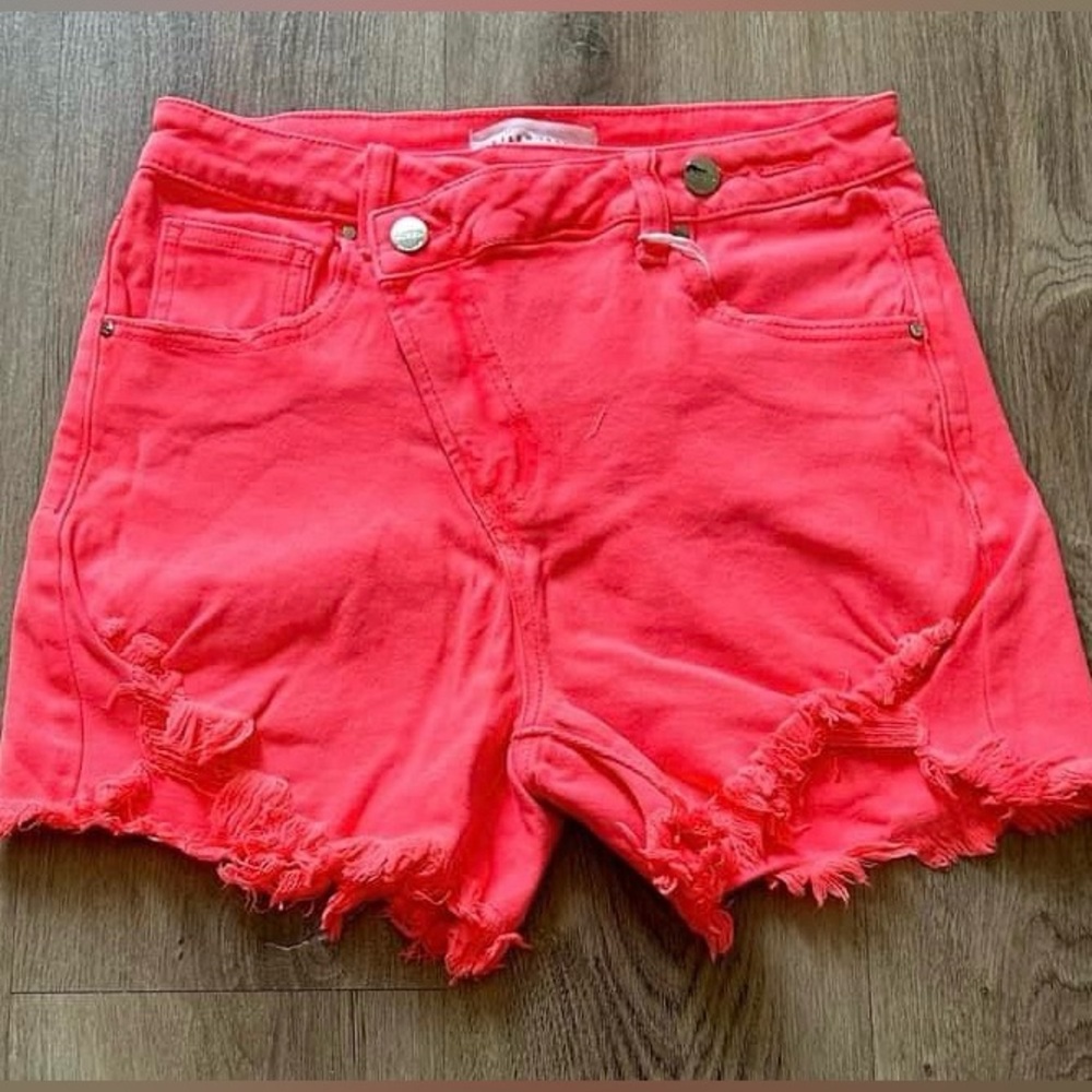 Risen brand coral shorts
